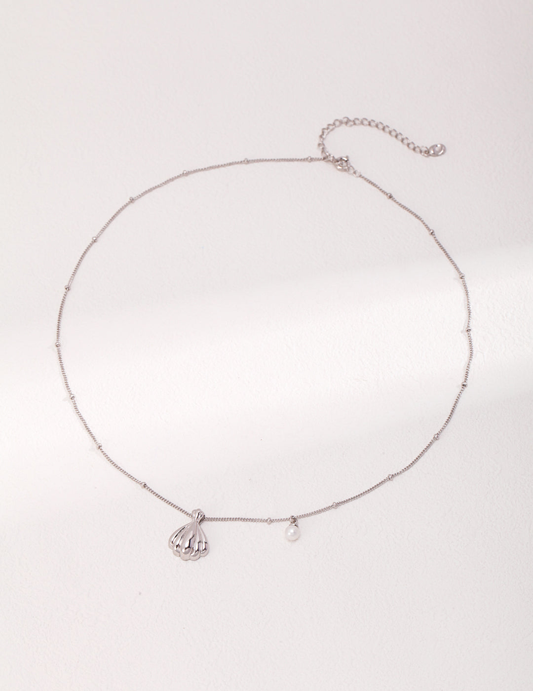 925-Silber Halskette mit Muschelanhänger & echter Süßwasserperle – Antikgold oder Weißgold-Optik