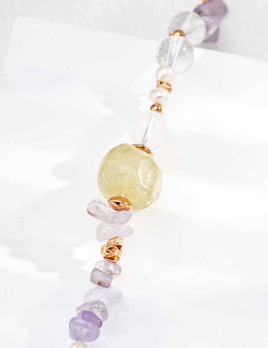 Armband mit Amethyst, Bergkristall & gelbem Kristall - verstellbar