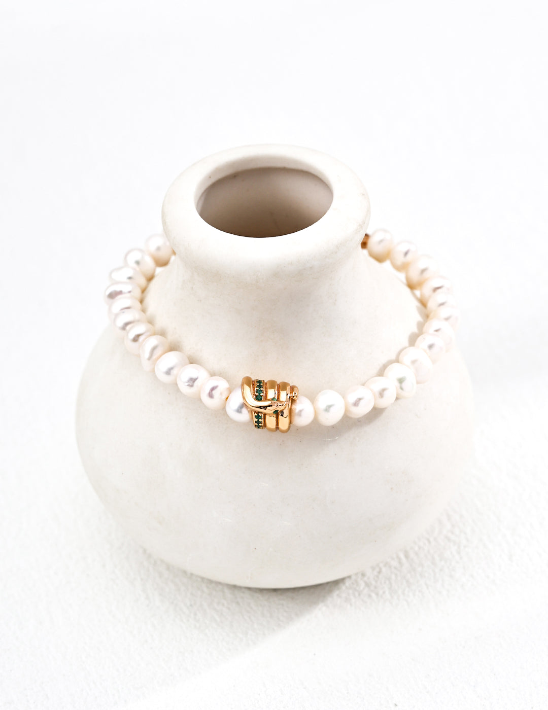 Perlenarmband mit Schlangen-Detail & Zirkonia