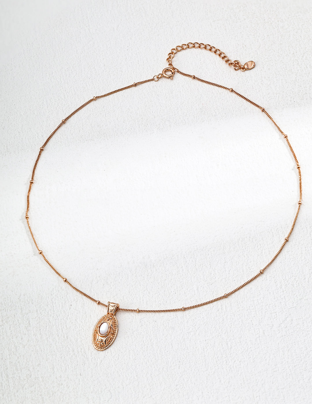 925er Silber-Kette mit echtem Perlmutt im Antik-Design