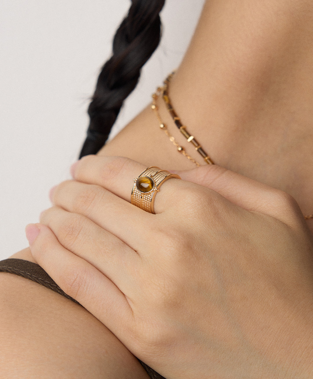 S925 Tigerauge-Ring mit Strukturband