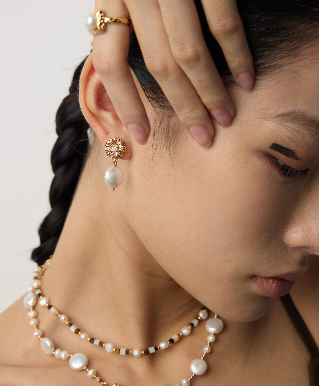 S925 Naturperle Drop Earrings – Florale Edition